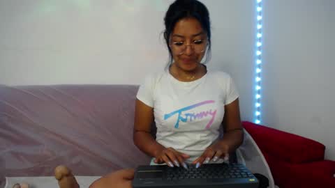 milena online show from 01-21-25, 02:00