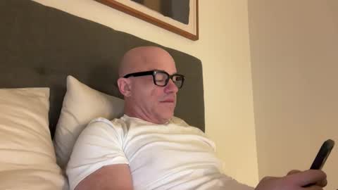 Snapshot of ridingtime25 chatting on 10-31-25, 08:48 ridingtime25 online show from 10-31-25, 08:48