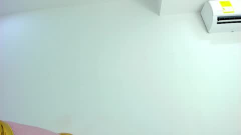 Rihanna Abiodun online show from 04-10-26, 08:46