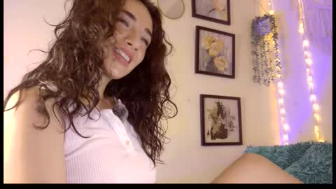 Snapshot of riiley_ chatting on 10-05-25, 08:56 Independent model online show from 10-05-25, 08:56