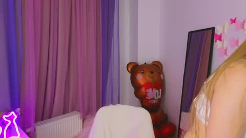 Rina online show from 04-21-26, 08:44