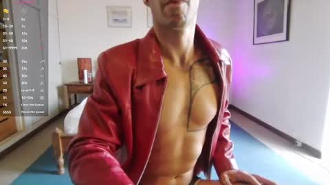 Riley online show from 03-08-25, 01:57