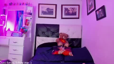 Snapshot of riley_black chatting on 03-03-25, 02:47 Bela online show from 03-03-25, 02:47