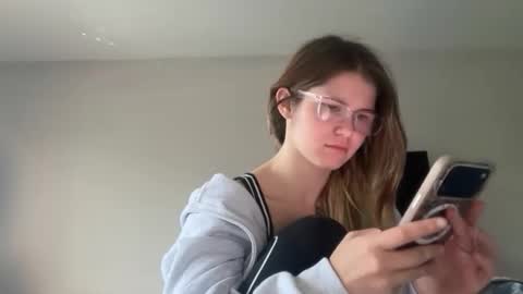 riley_ray69 online show from 04-29-26, 03:27