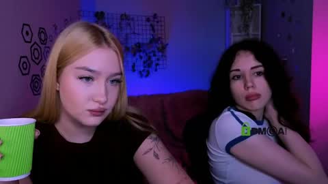 Meow online show from 04-26-26, 07:11