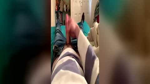 rimzari136 online show from 07-04-26, 04:57