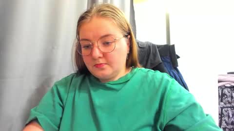 rina16 online show from 10-29-25, 09:38