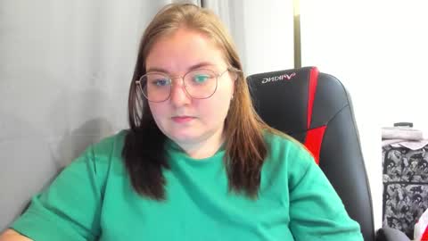 rina16 online show from 10-30-25, 05:46