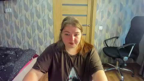 rina16 online show from 07-16-26, 08:42