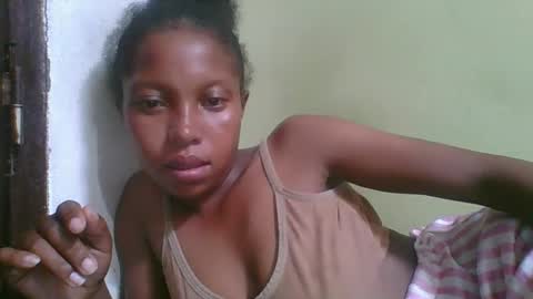 rinah654271 online show from 02-10-26, 03:16