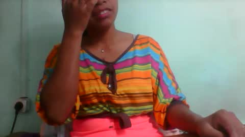 rinah856024 online show from 11-16-25, 06:19