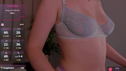 Snapshot of rinaklark chatting on 06-08-26, 01:50 Rina online show from 06-08-26, 01:50
