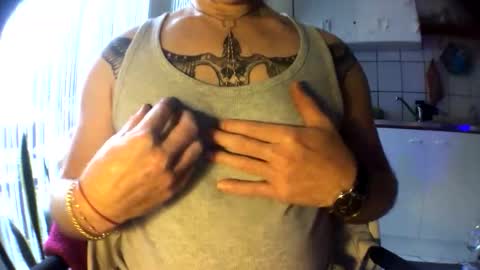 Rotrigo online show from 11-11-25, 12:27