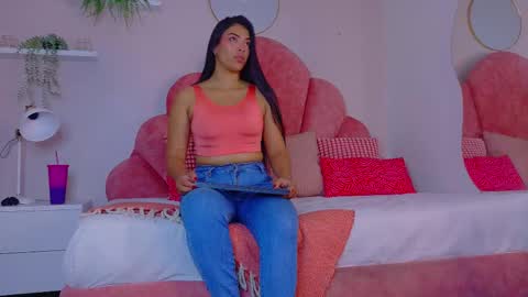 RIRI  online show from 02-05-26, 08:02