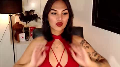 Snapshot of ririmoorets chatting on 02-10-26, 09:46 riri online show from 02-10-26, 09:46