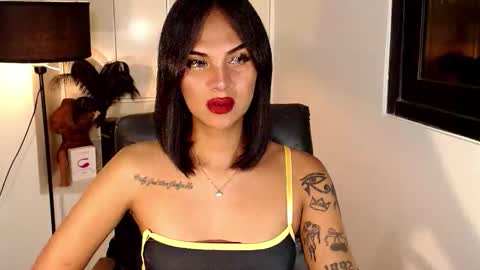 Snapshot of ririmoorets chatting on 02-12-26, 09:48 riri online show from 02-12-26, 09:48