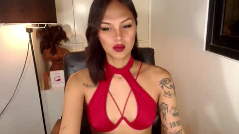 Snapshot of ririmoorets chatting on 02-24-26, 09:40 riri online show from 02-24-26, 09:40