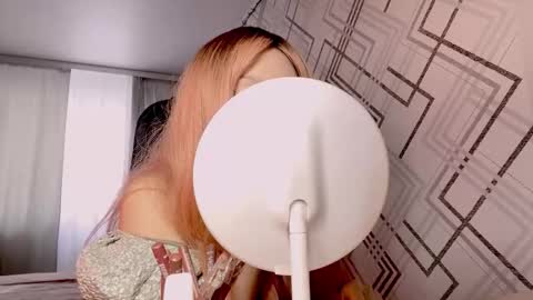 Nicole online show from 03-15-26, 01:39