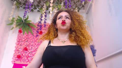 Risitos De Oro online show from 05-10-26, 03:06