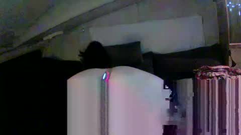 Rissacam5678 online show from 10-22-25, 06:35