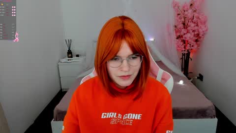 Snapshot of rita_sims chatting on 12-02-24, 05:04 Julia online show from 12-02-24, 05:04