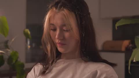 Akemi online show from 02-13-26, 04:36