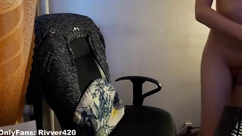 River online show from 02-28-25, 03:37