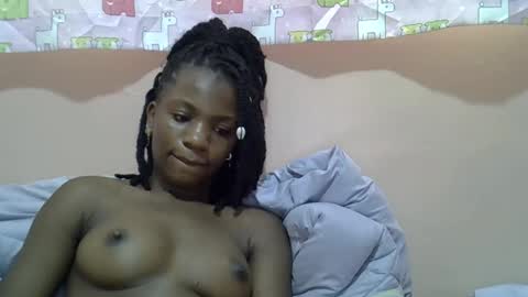Snapshot of riyan_sexy chatting on 09-17-25, 10:17 riyan online show from 09-17-25, 10:17