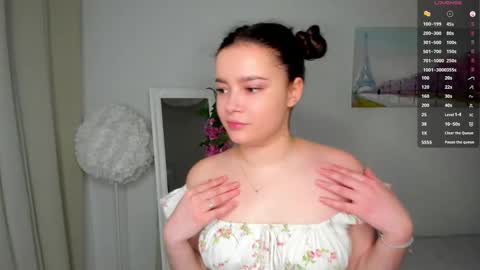 Lilly online show from 03-08-26, 08:01