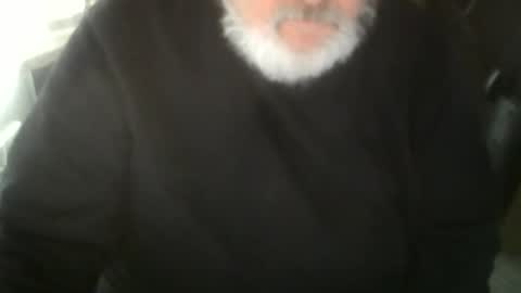 Snapshot of rndmronnie chatting on 12-27-24, 04:54 Ron Rodan online show from 12-27-24, 04:54