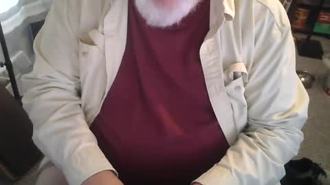 Snapshot of rndmronnie chatting on 09-09-25, 05:45 Ron Rodan online show from 09-09-25, 05:45