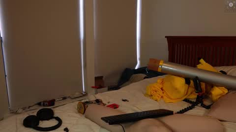 Ryan aka KeylimeRy online show from 02-02-26, 06:28