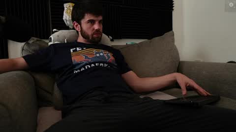 Ryan aka KeylimeRy online show from 04-28-26, 06:57