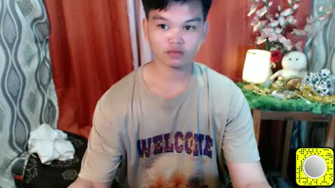 Snapshot of rnl_cum chatting on 12-24-24, 07:33 RICH MY GOAL online show from 12-24-24, 07:33