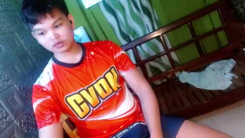 Snapshot of rnl_cum chatting on 12-26-24, 11:43 RICH MY GOAL online show from 12-26-24, 11:43