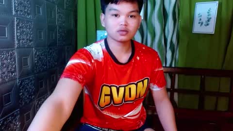 Snapshot of rnl_cum chatting on 12-27-24, 09:17 RICH MY GOAL online show from 12-27-24, 09:17