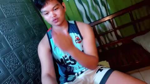 Snapshot of rnl_cum chatting on 12-30-24, 04:51 RICH MY GOAL online show from 12-30-24, 04:51