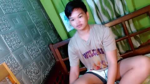 Snapshot of rnl_cum chatting on 01-05-25, 01:56 RICH MY GOAL online show from 01-05-25, 01:56