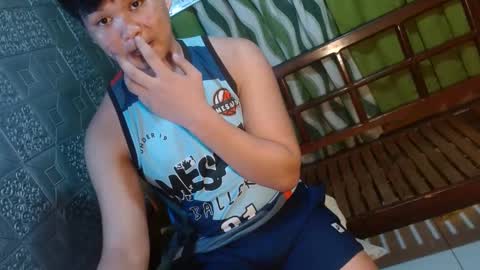 Snapshot of rnl_cum chatting on 01-19-25, 02:38 RICH MY GOAL online show from 01-19-25, 02:38