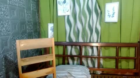 Snapshot of rnl_cum chatting on 01-20-25, 02:03 RICH MY GOAL online show from 01-20-25, 02:03