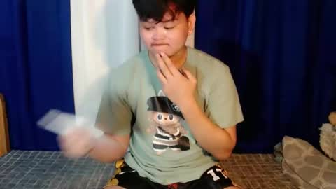 Snapshot of rnl_cum chatting on 11-16-25, 11:05 RICH MY GOAL online show from 11-16-25, 11:05