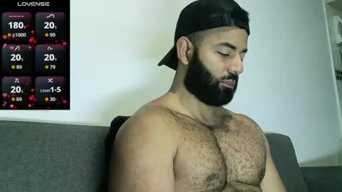 SebasRoa online show from 07-14-26, 03:29
