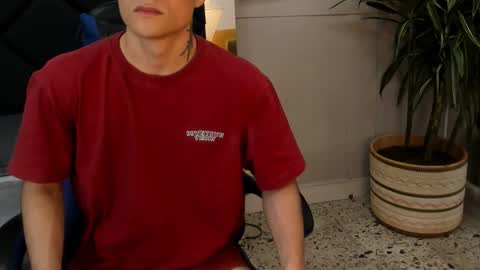 Roan Birkin online show from 03-20-26, 07:41