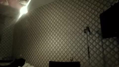 rob18997 online show from 11-24-25, 03:34