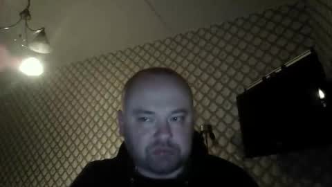 rob18997 online show from 12-18-25, 11:44