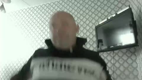 rob18997 online show from 02-08-26, 10:07