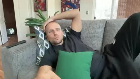 Snapshot of rob_ryder chatting on 05-10-26, 06:24 rob ryder online show from 05-10-26, 06:24