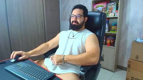 Robby online show from 12-19-25, 06:31