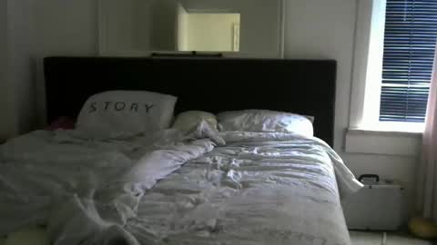 rober10000 online show from 11-12-25, 08:04