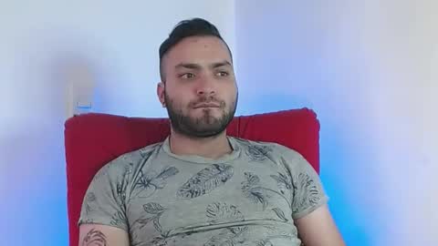 Snapshot of robert_leroy chatting on 03-09-25, 03:49 Stiven - online show from 03-09-25, 03:49